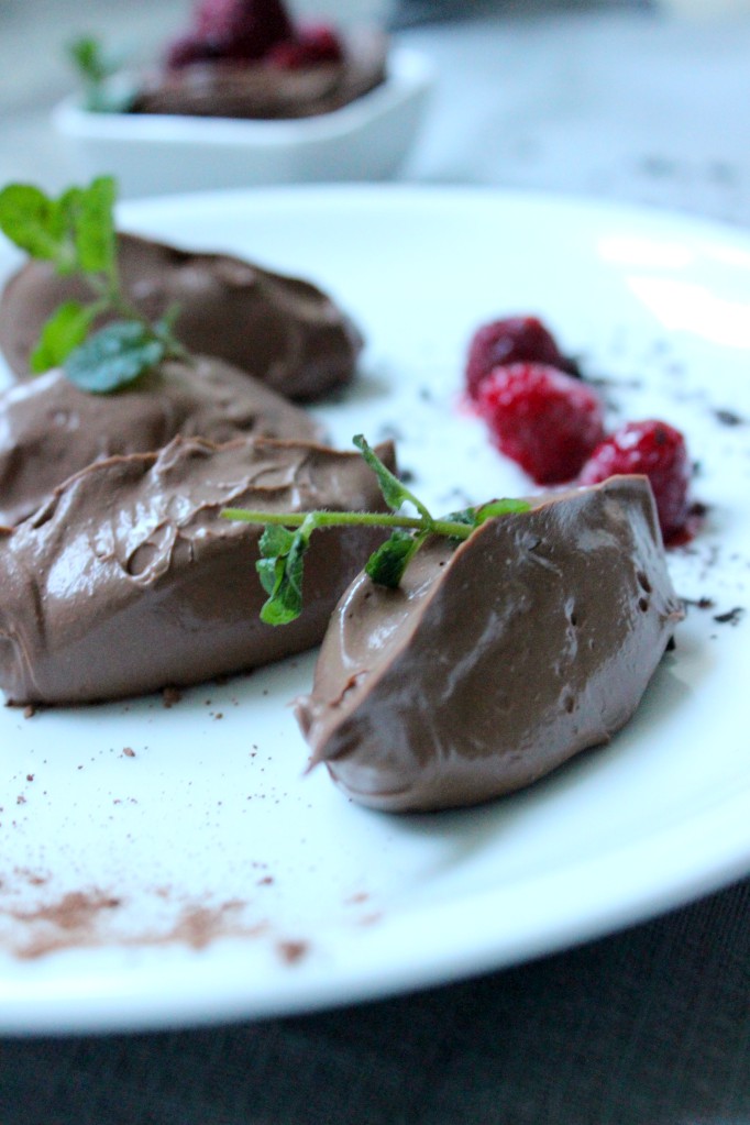 Vegane Mousse au Chocolat mit Himbeeren · Zeit Für Vegan