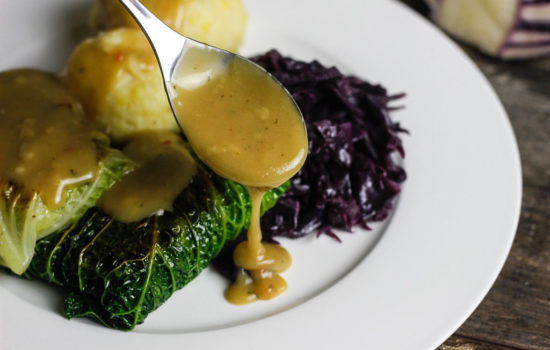 Dunkle Bratensoße
